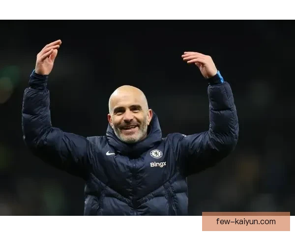 亨利在欧洲杯的表现值得关注，展现了他出色的比赛状态与技术水平。